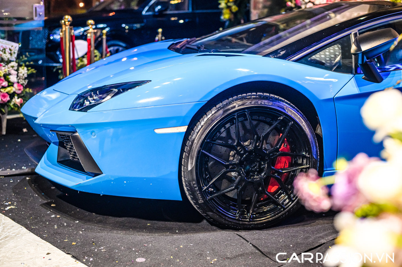 first Aventador Roadster in Vietnam (19).JPG