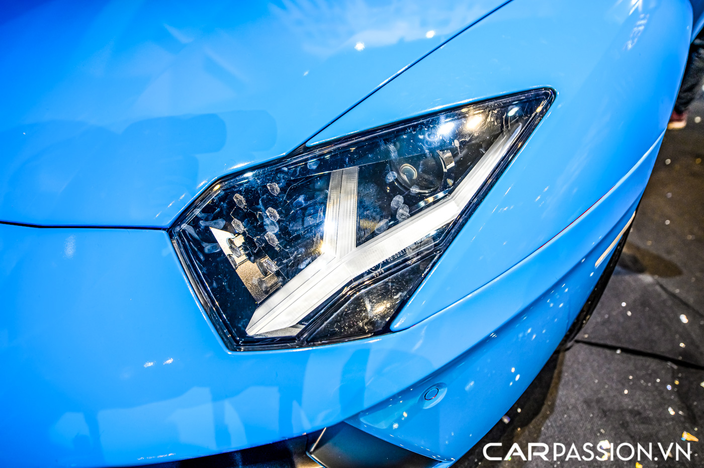 first Aventador Roadster in Vietnam (5).JPG