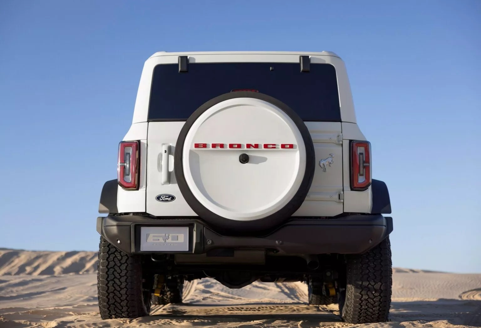 Ford-Bronco-60th-Anniversary-Package-11-1536x1048.jpeg