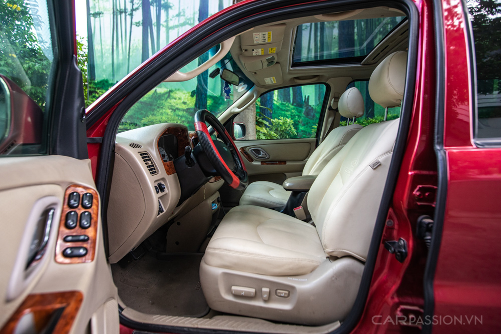 ford-escape-xlt-30v6-hanh-trinh-tim-ech-15-nam-tuoi-anh-34.jpg