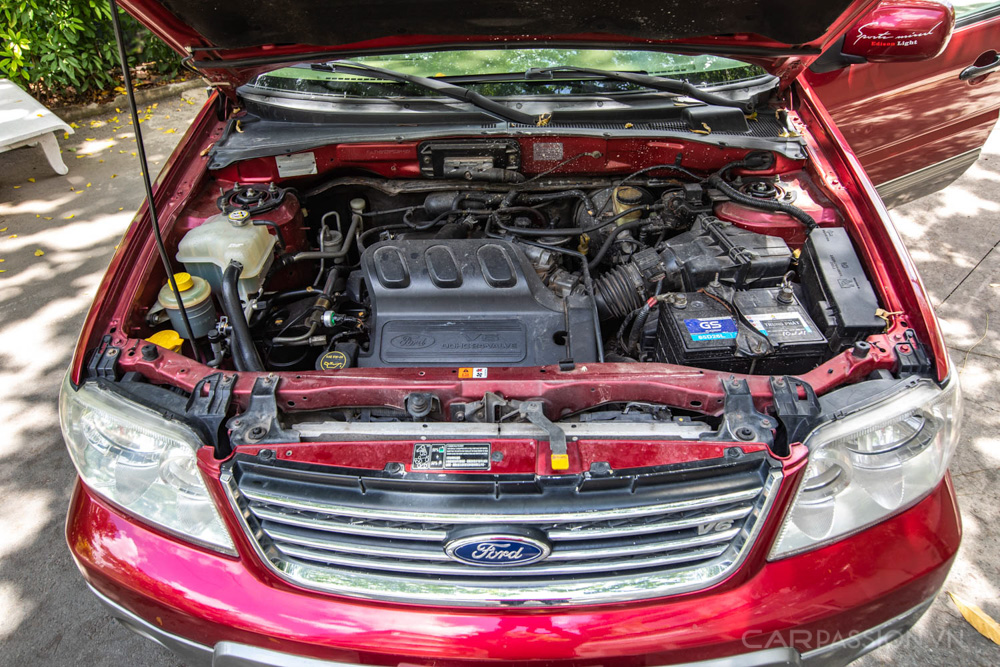 ford-escape-xlt-30v6-hanh-trinh-tim-ech-15-nam-tuoi-anh-39.jpg