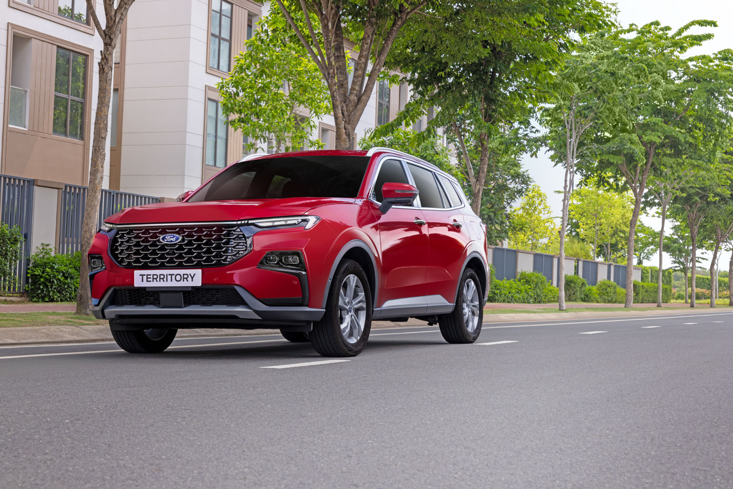 ford-khuyen-mai-thang8-2025-anh-_6.jpg