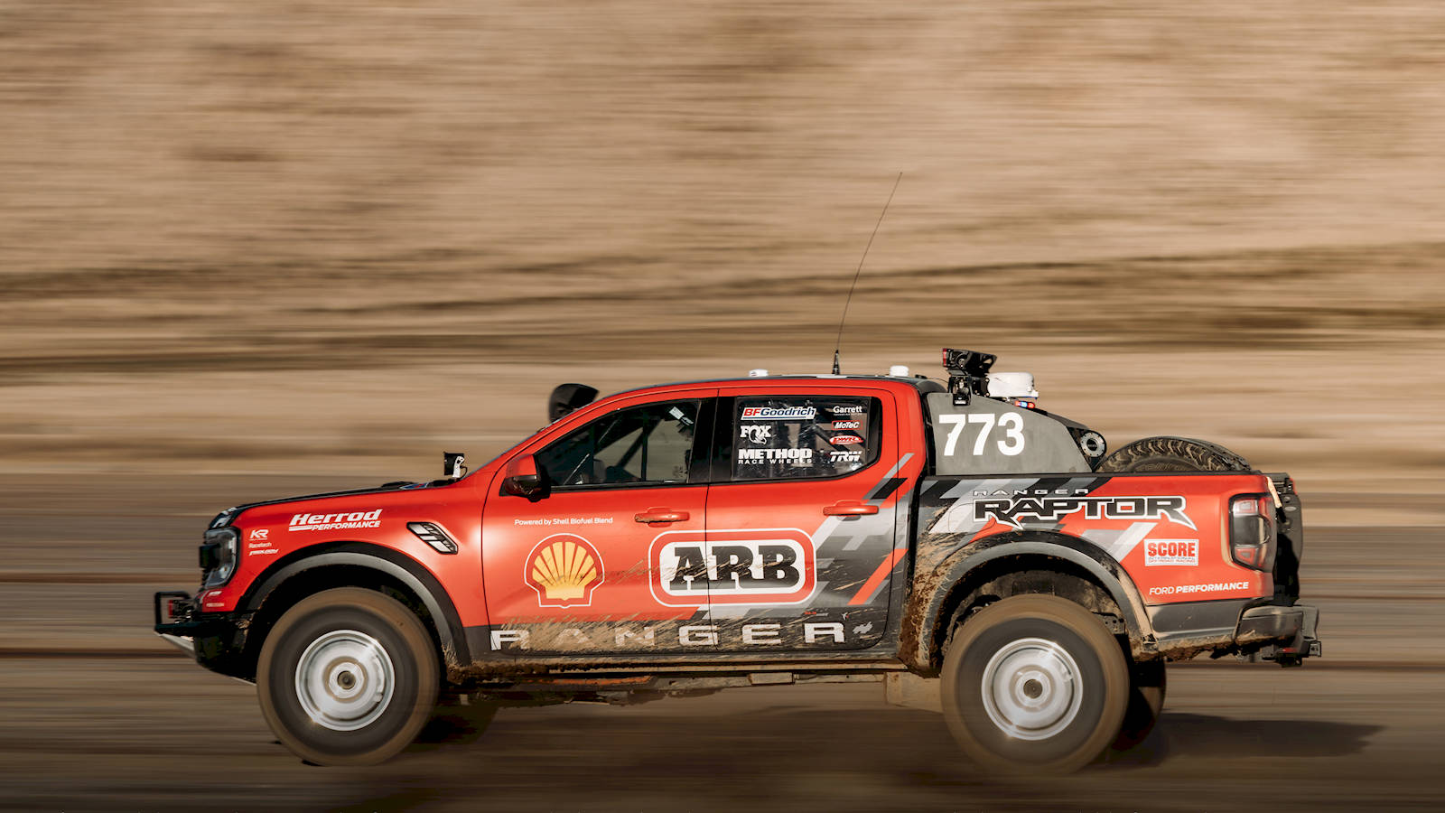 ford-ranger-raptor-baja1000-06.jpg