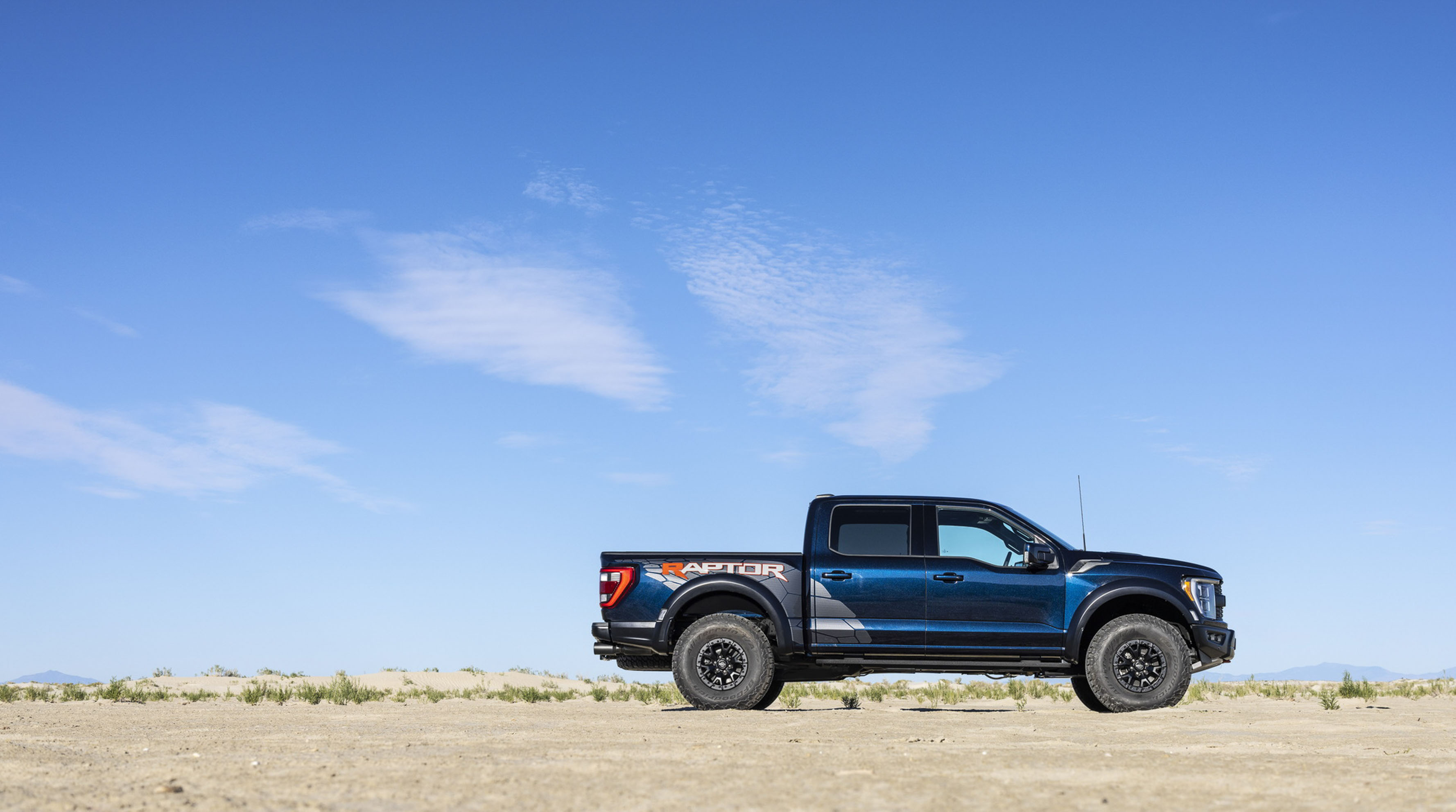 Ford Raptor-R (8).JPG