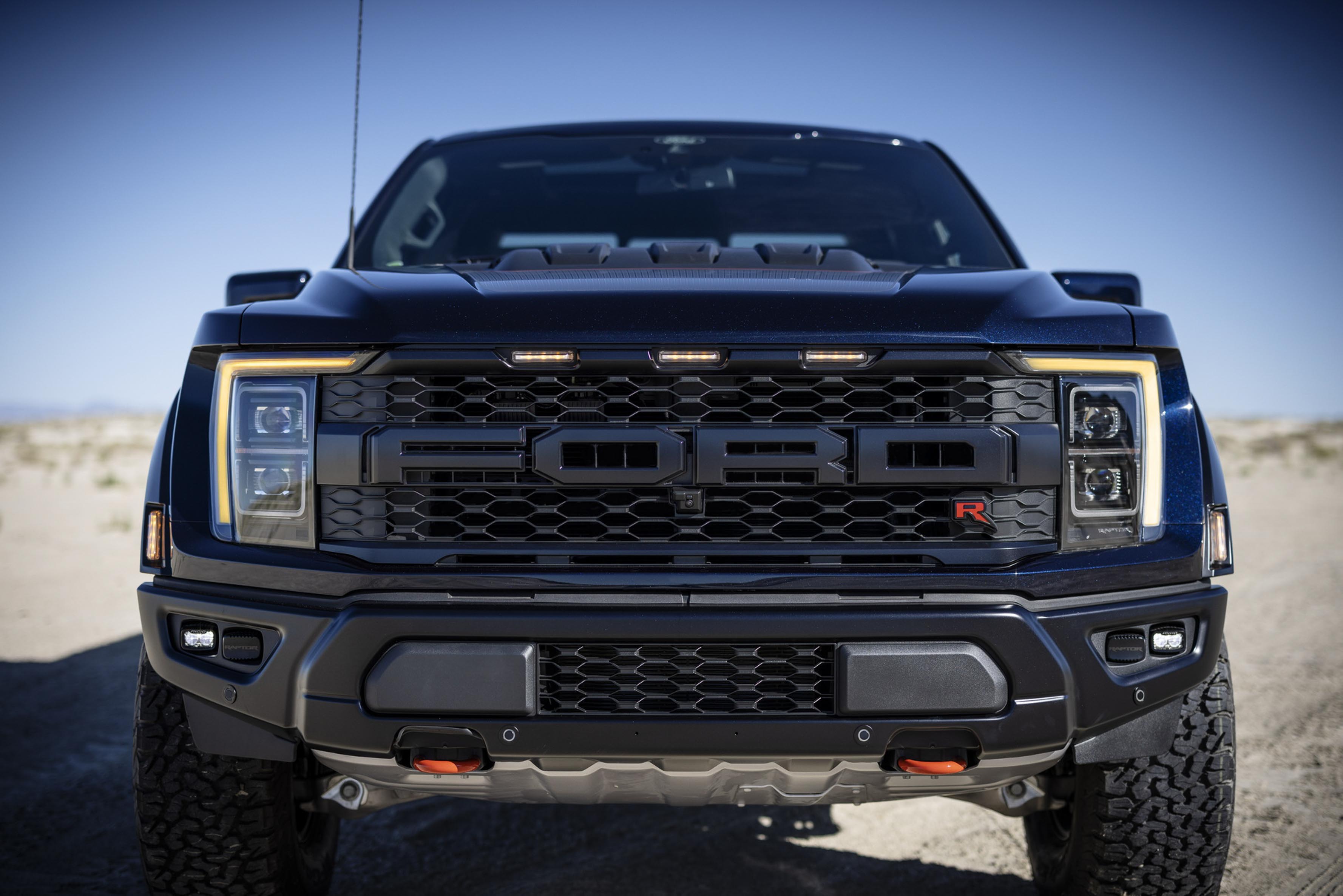 Ford Raptor-R (9).JPG