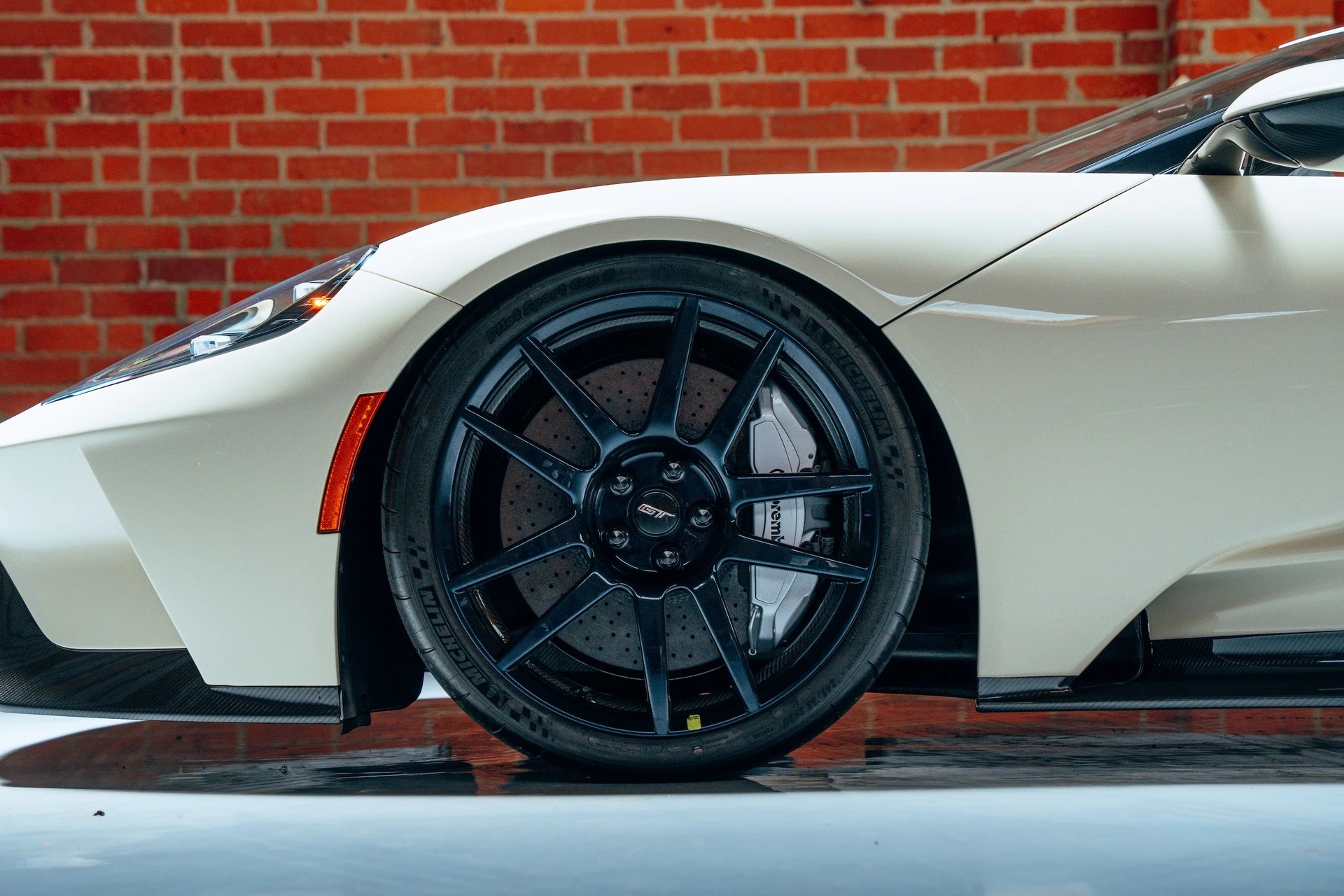 Ford_GT_Heritage_Edition_6.jpg