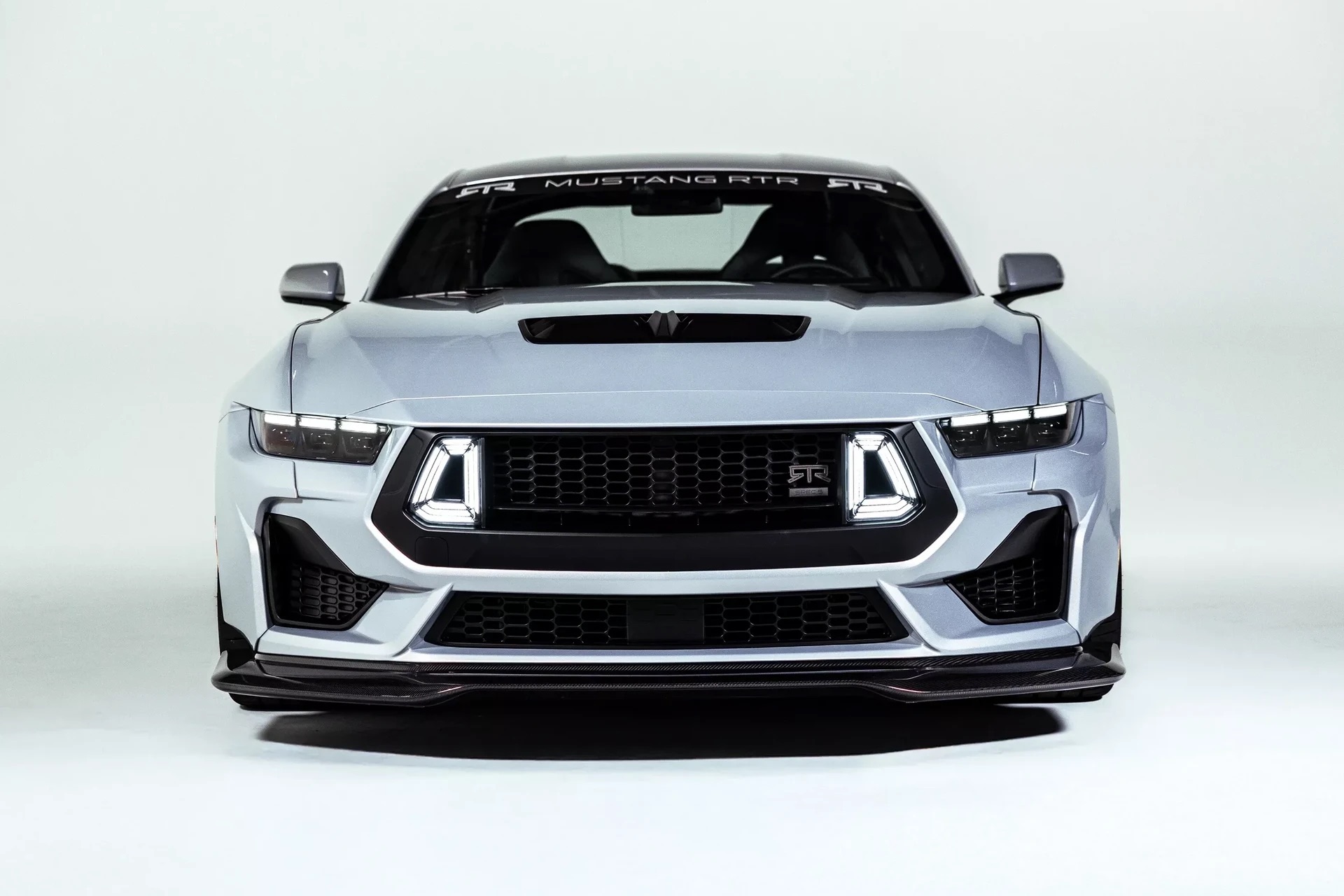 Ford_Mustang_RTR_Spec_5_15.jpeg