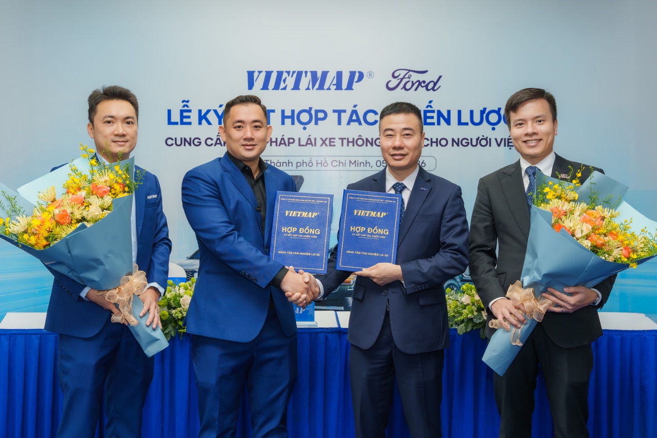 FordxVietmap-16 Large.jpeg