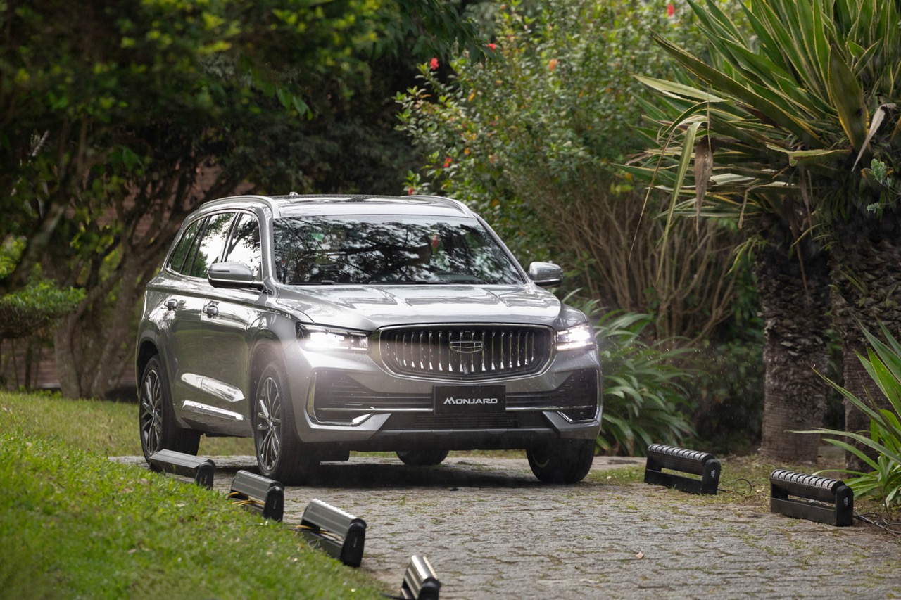 geely-anh-15.jpeg