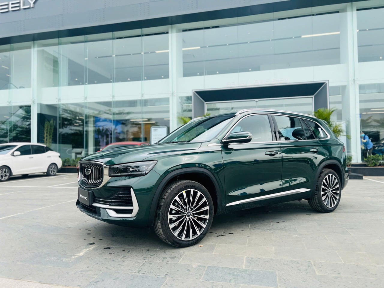 geely-anh-5.jpeg