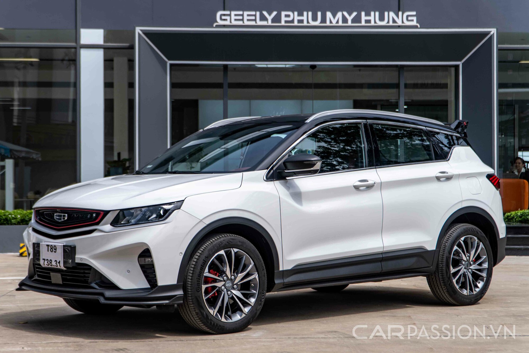 geely-coolray-anh--5.jpg