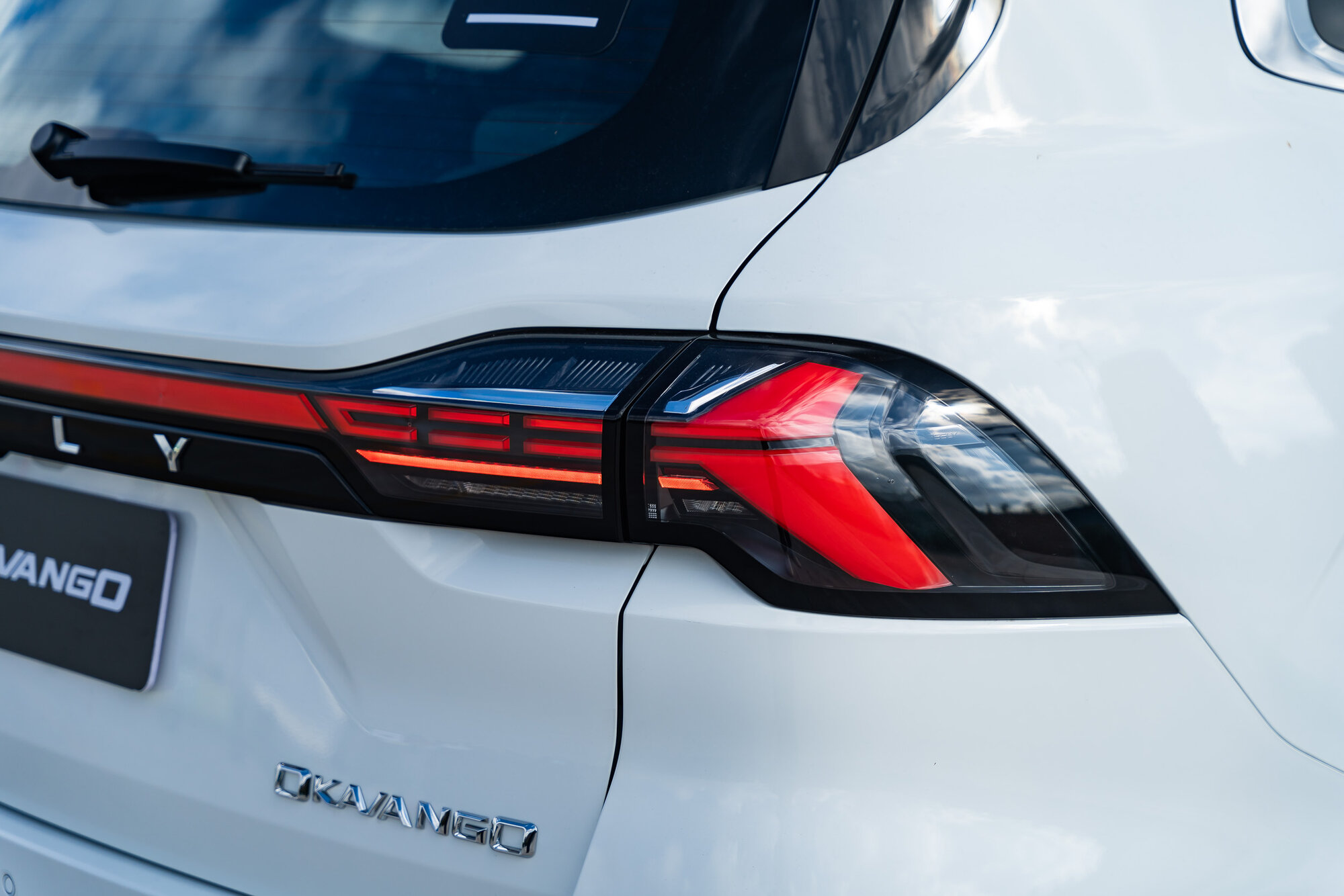 Geely-Okavango-2026 (13).jpg