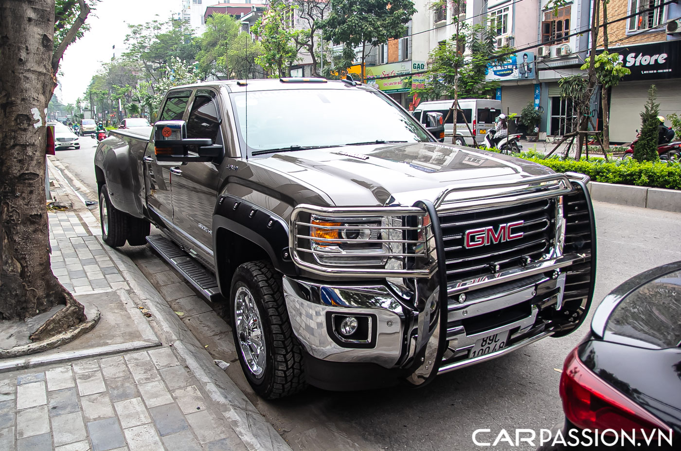 GMC Sierra (8).JPG