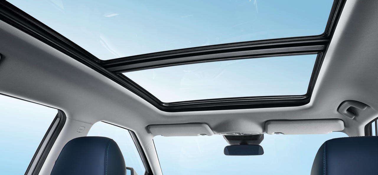 GS3 sunroof Large.jpeg