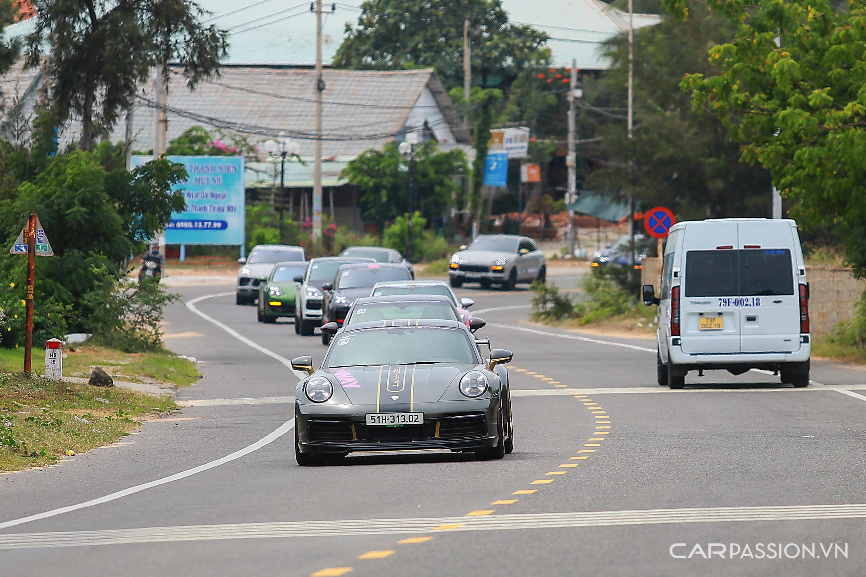 hanh-trinh-Porsche-Club-Vietnam-anh--21.jpg