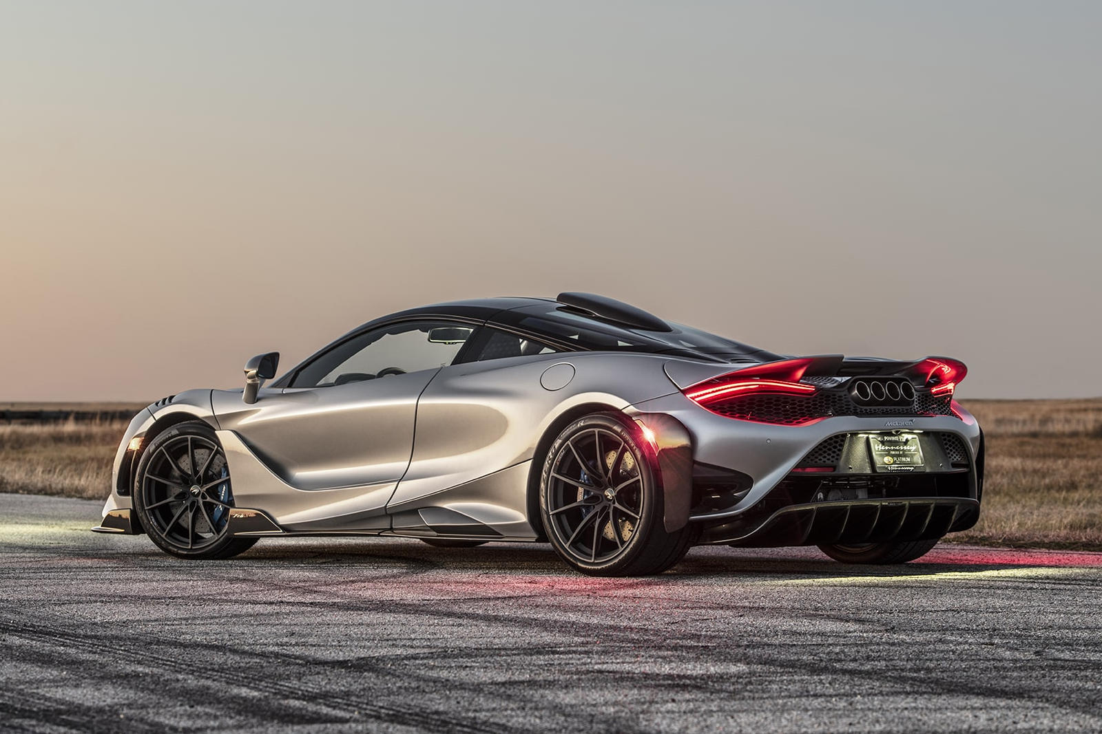 Hennessey-McLaren-765LT-HPE1000 (7).jpg