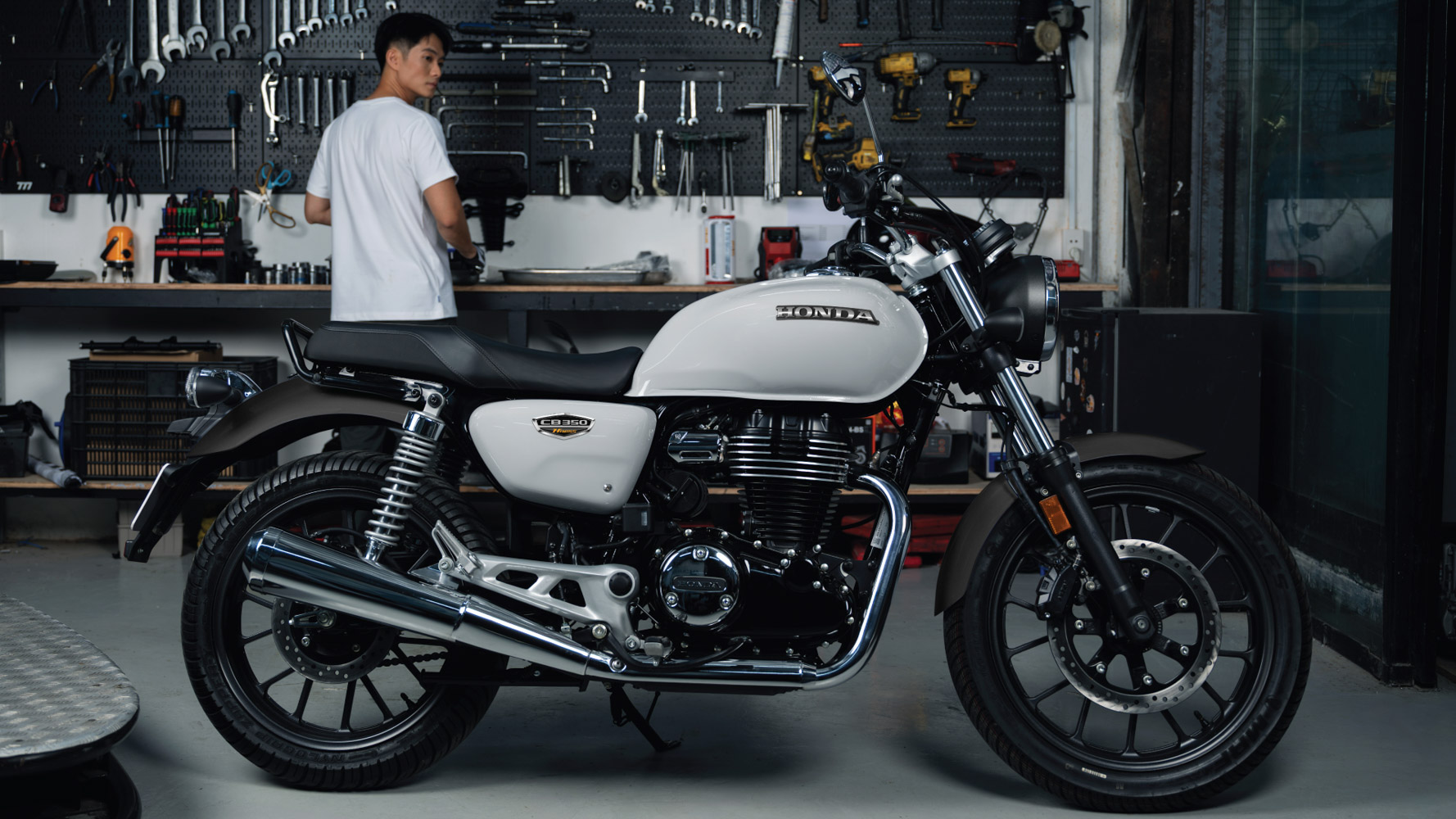 honda-CB350-Hness-anh-_10.jpg