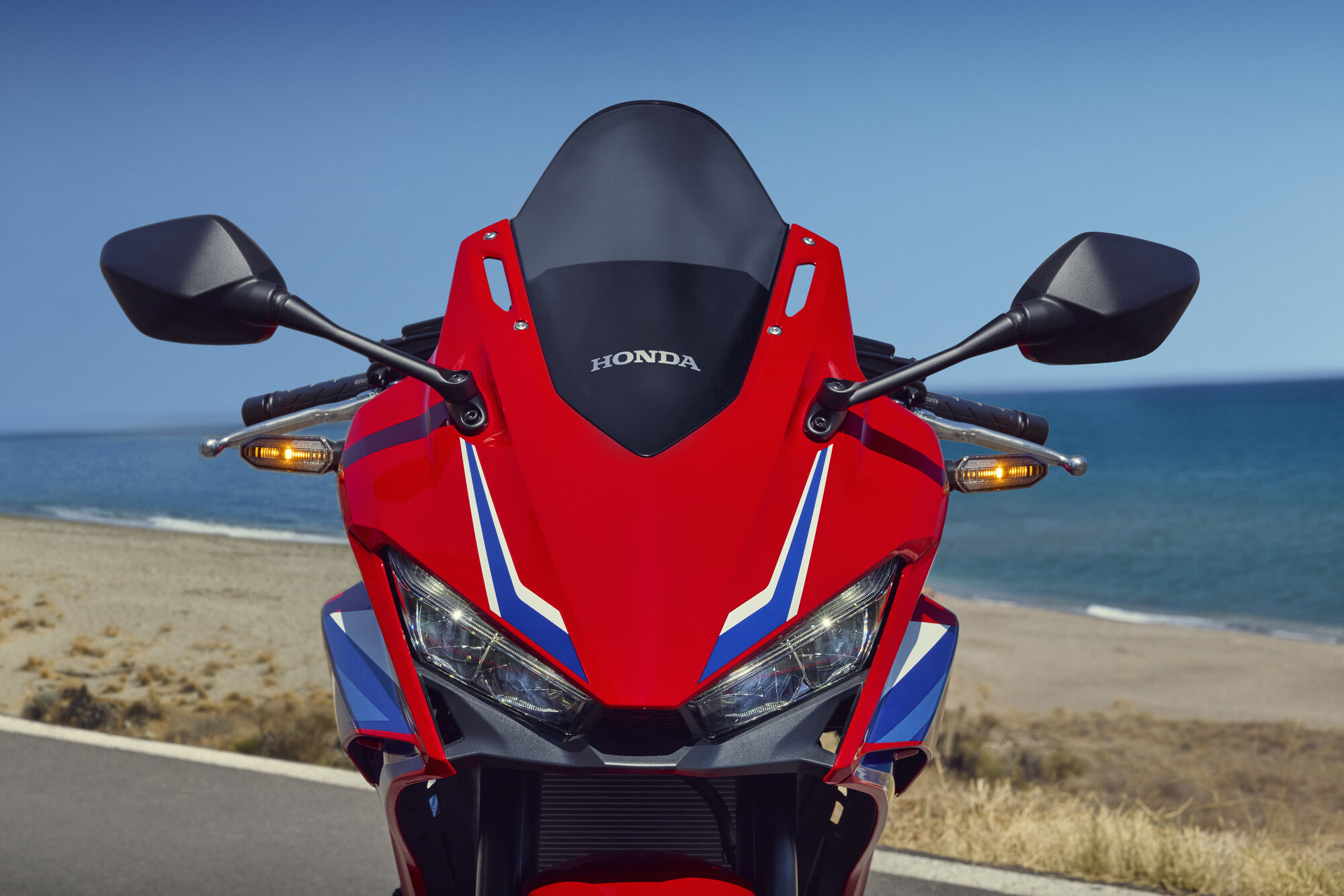 Honda-CBR500R-anh-10.jpeg