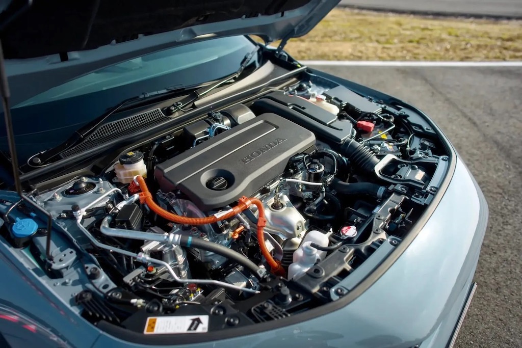 Honda Civic e:HEV RS-anh-14.jpg