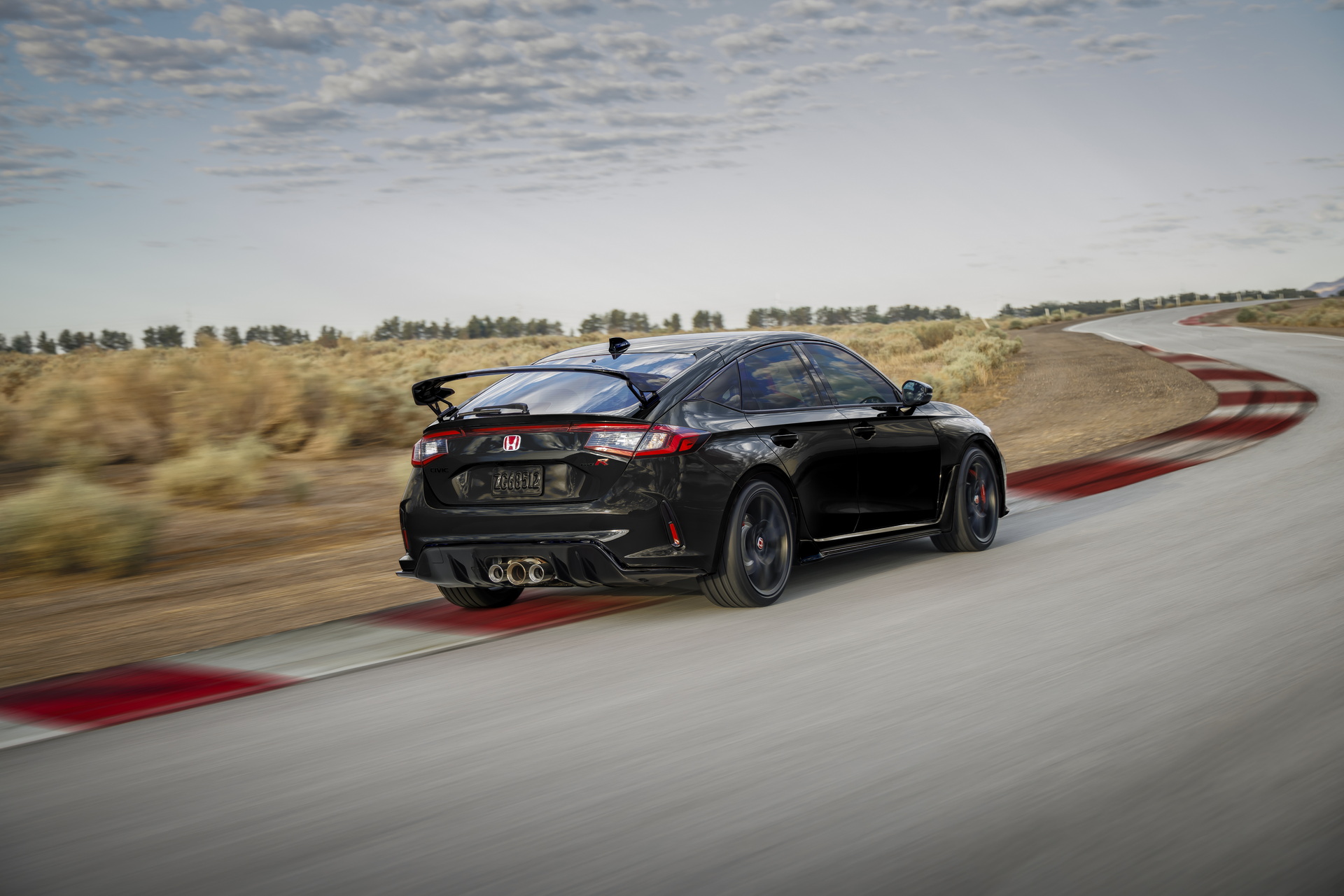 Honda Civic Type R (6).jpg
