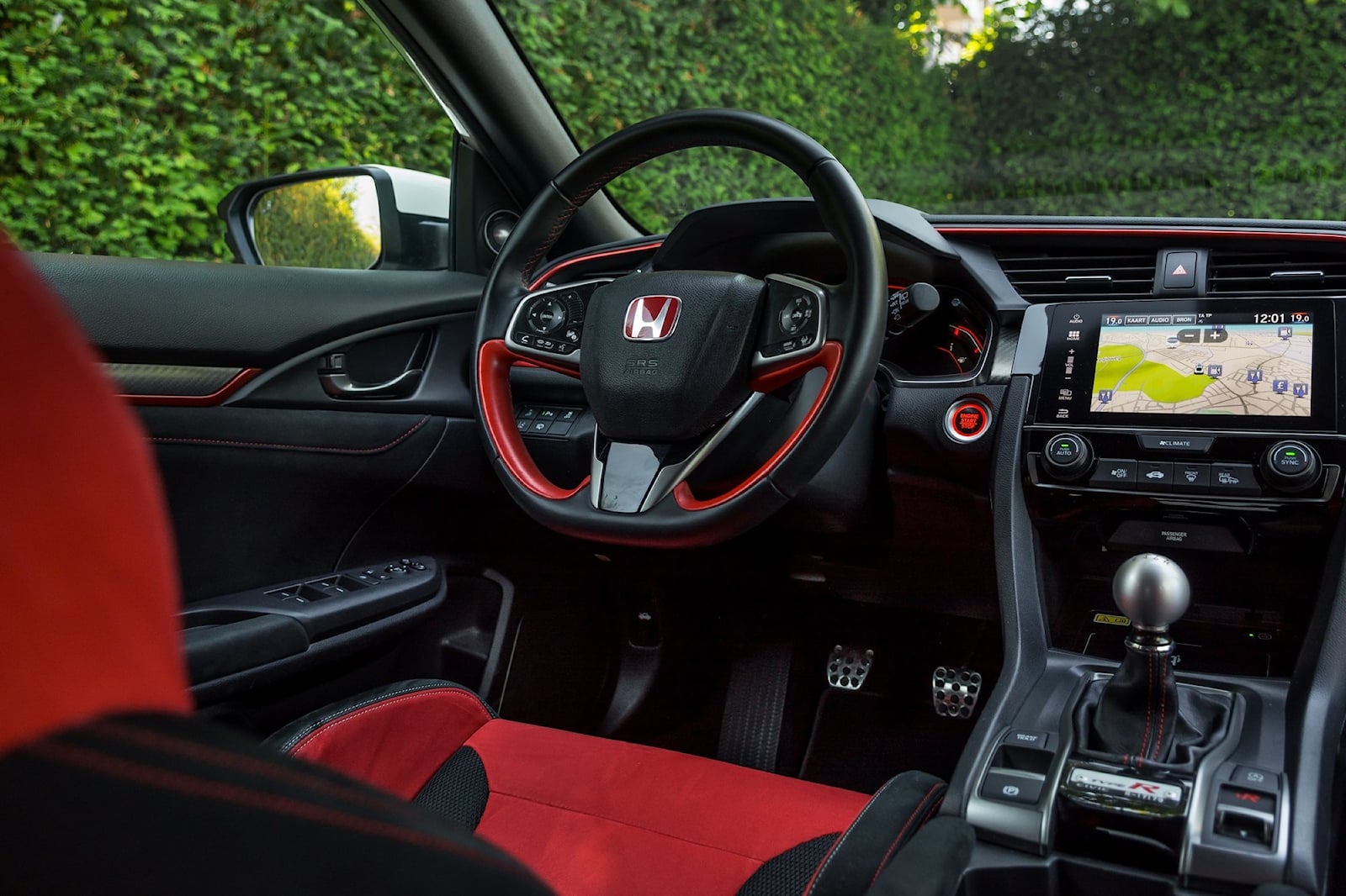 Honda Civic Type R Max Verstappen (4).jpg