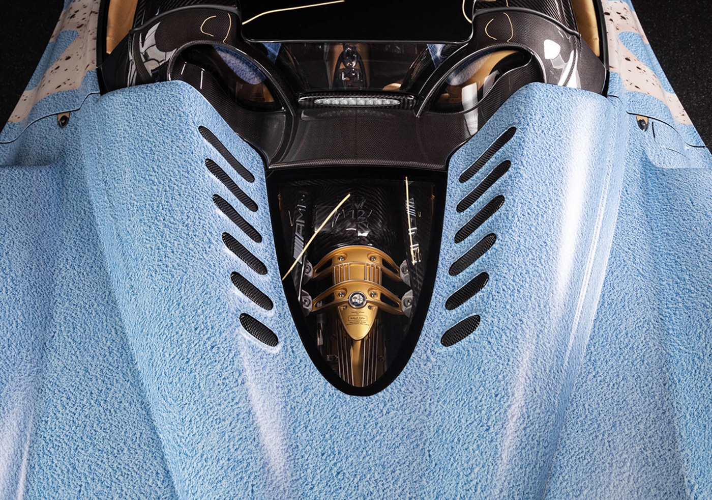 Huayra Jordan 4 UNC (16).JPG
