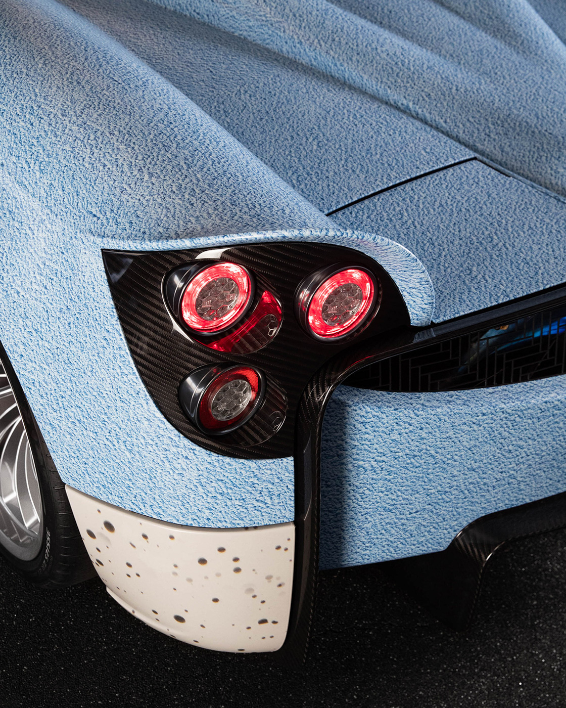 Huayra Jordan 4 UNC (6).JPG