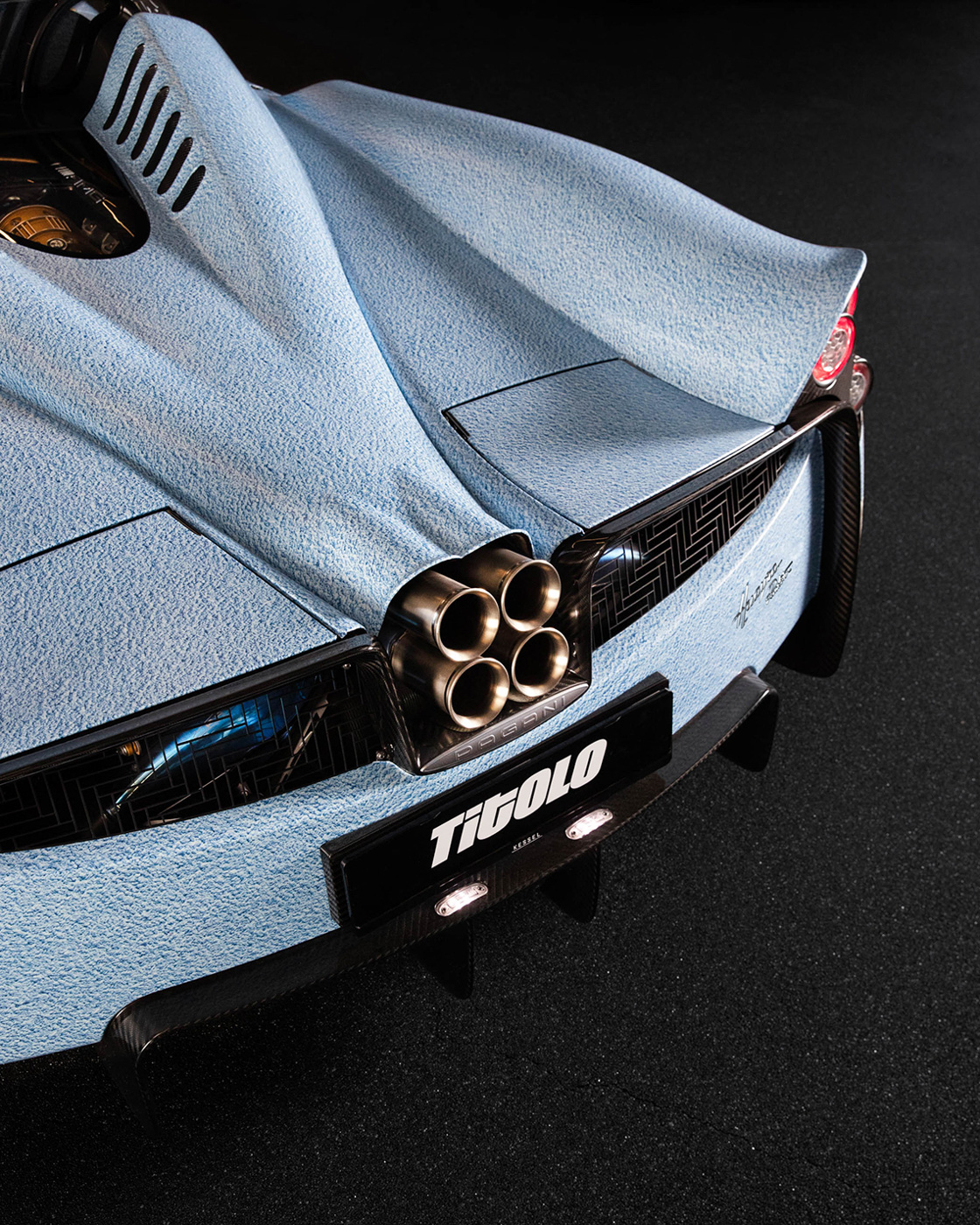 Huayra Jordan 4 UNC (7).JPG