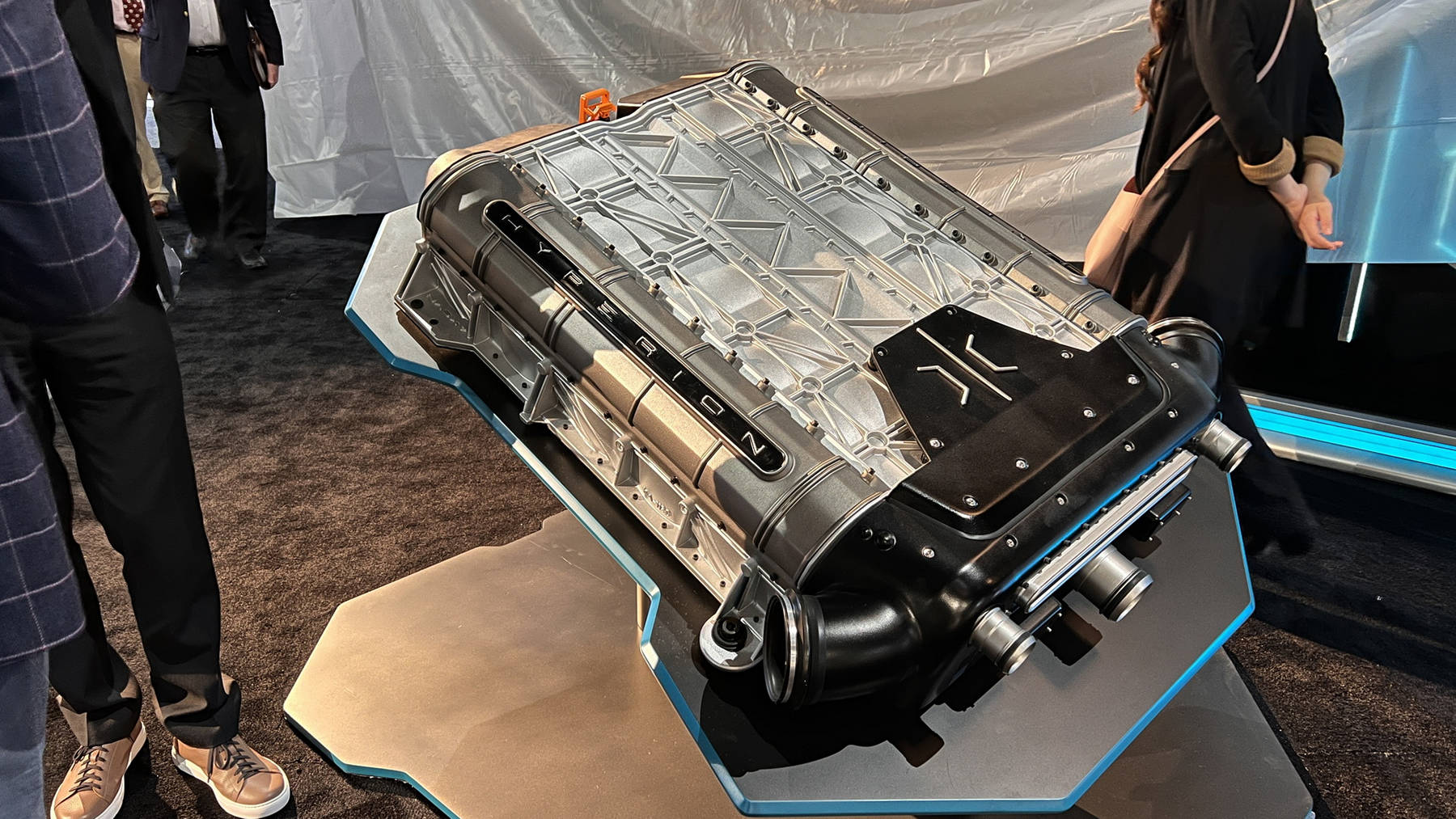 Hyperion-XP-1-LA-Auto-Show-7.jpg