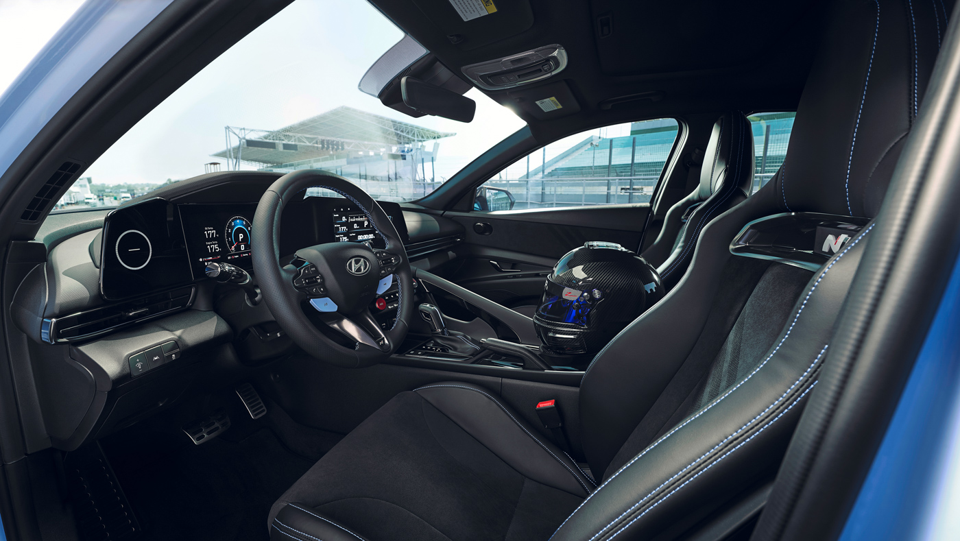 Hyundai Elantra N (8).JPG