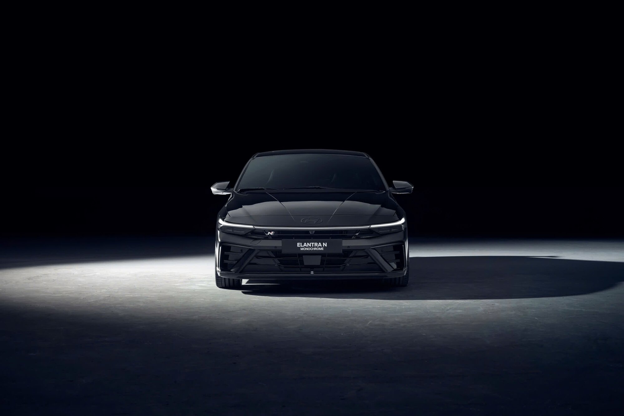 Hyundai Elantra N Monochrome-anh-2.jpeg