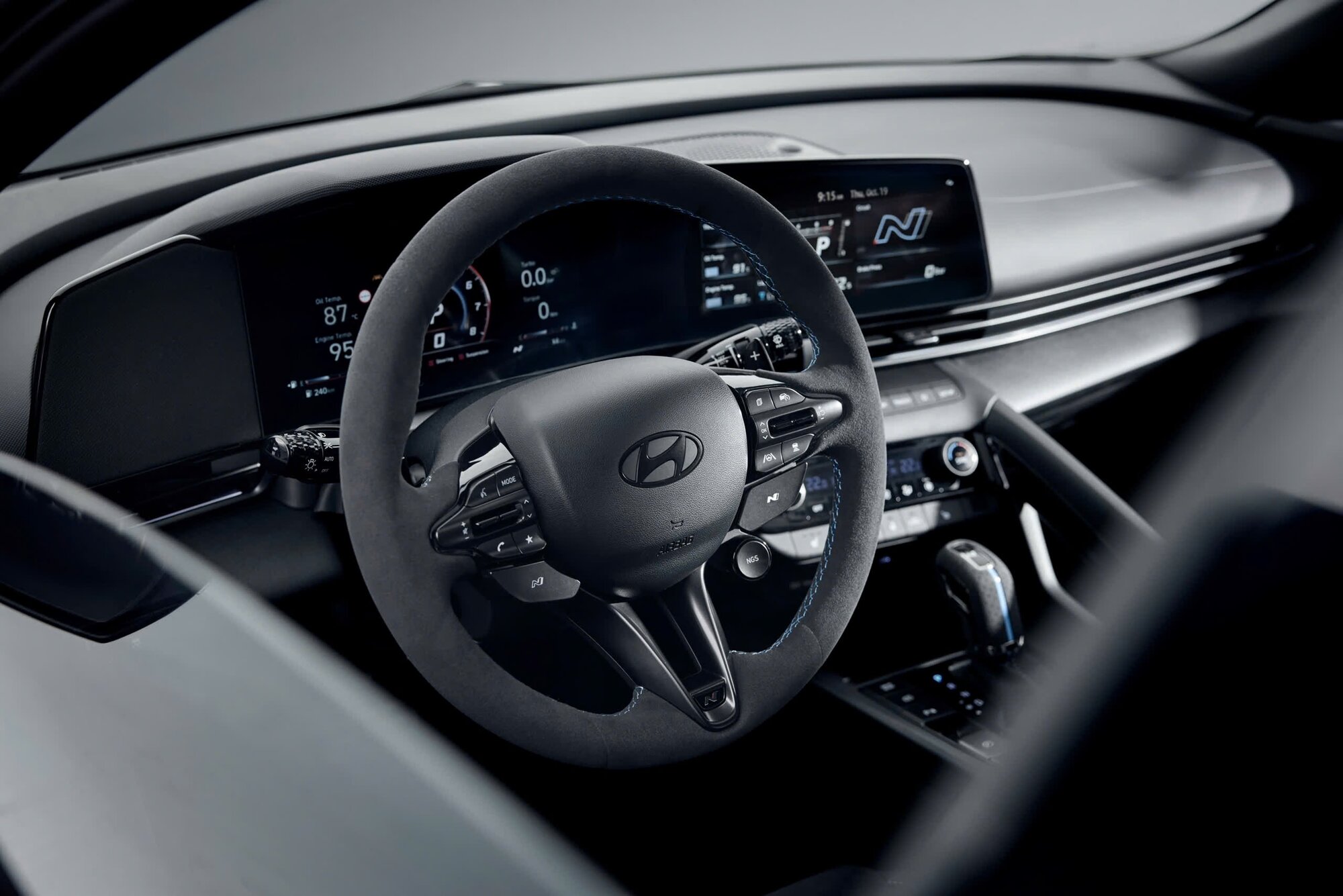 Hyundai Elantra N Monochrome-anh-6.jpeg
