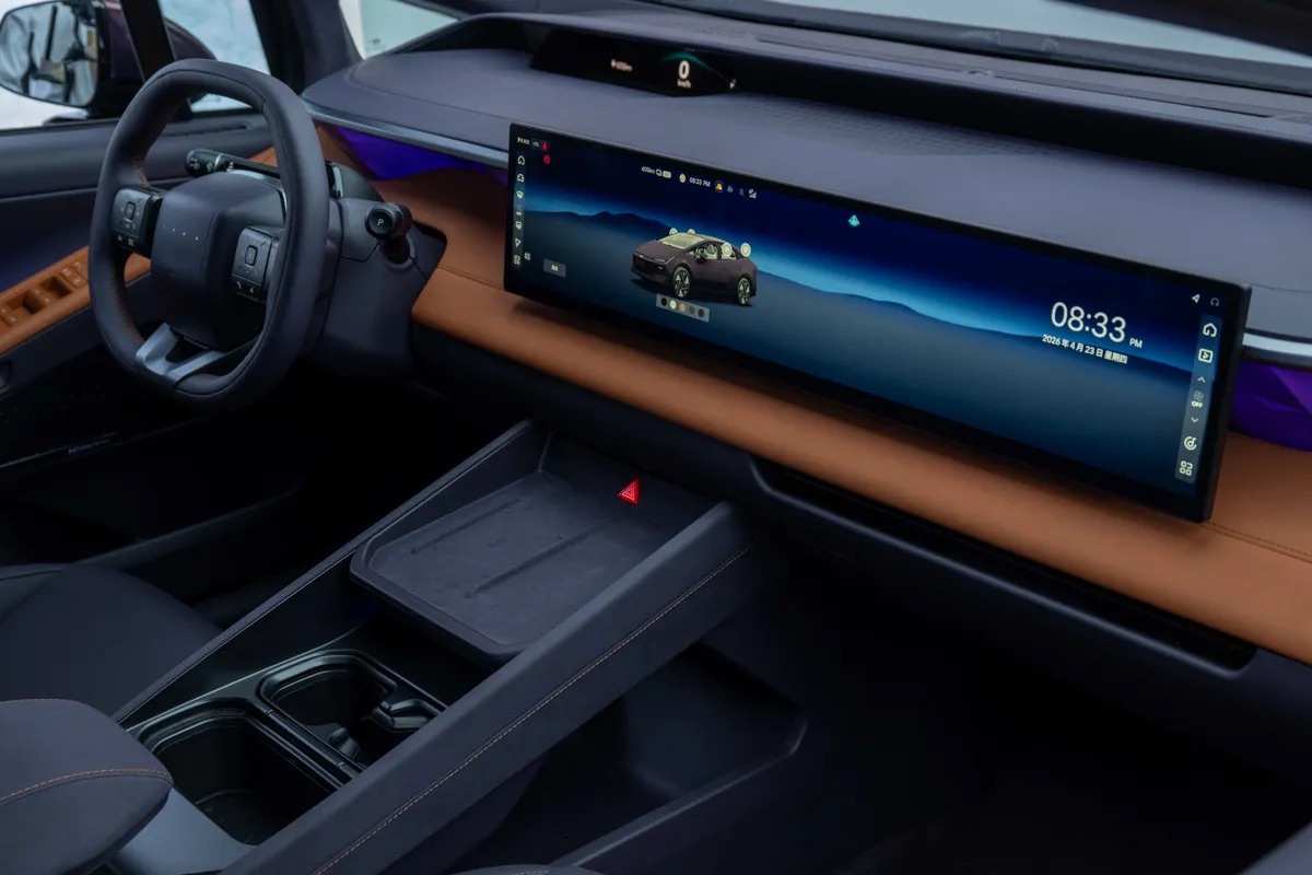 Hyundai-Ioniq-V-00006.jpeg