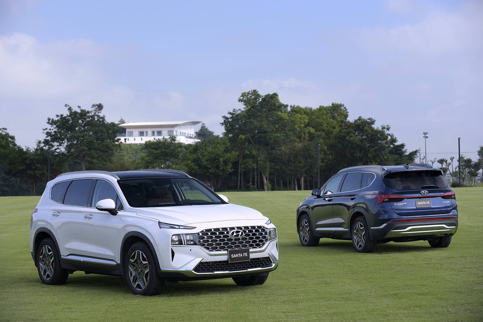 Hyundai Santa Fe.JPG