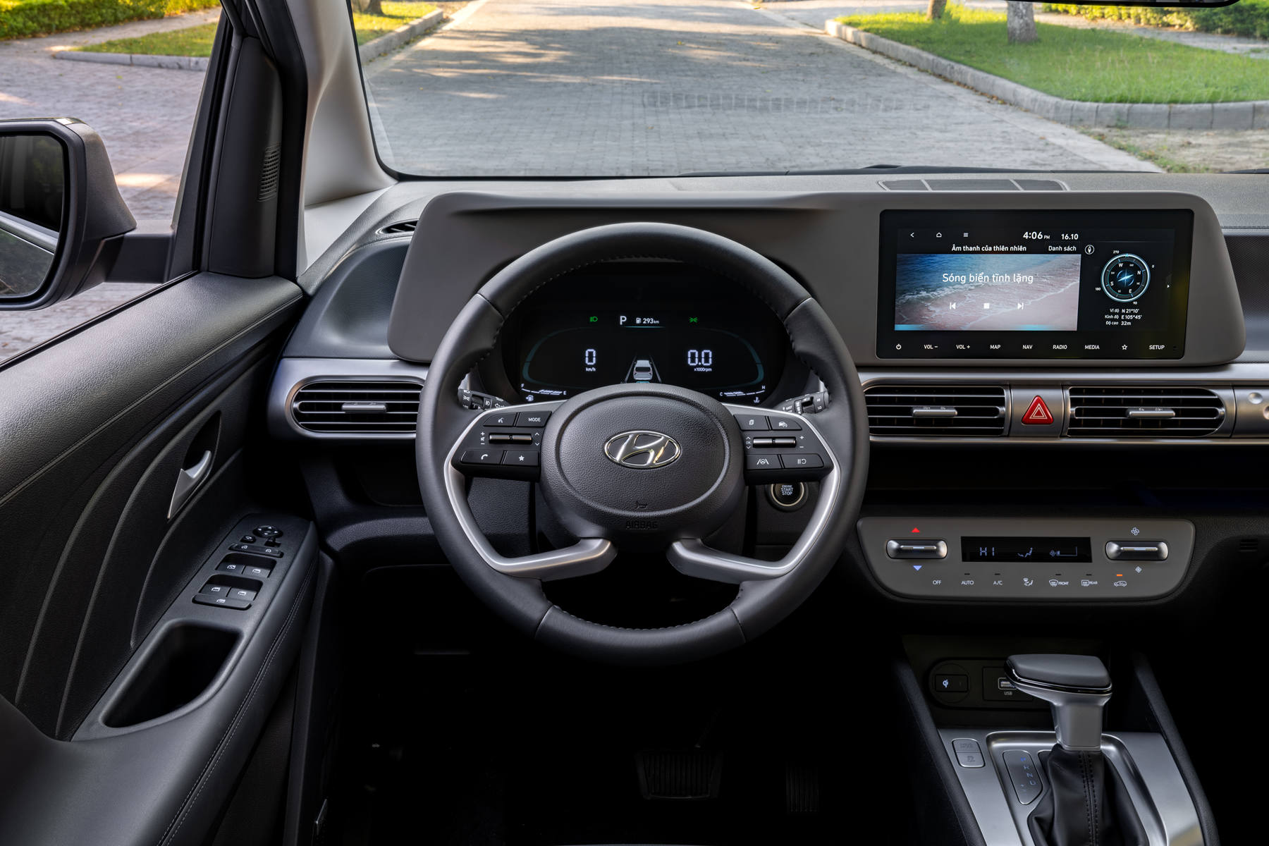 hyundai-stargazer-75.jpg