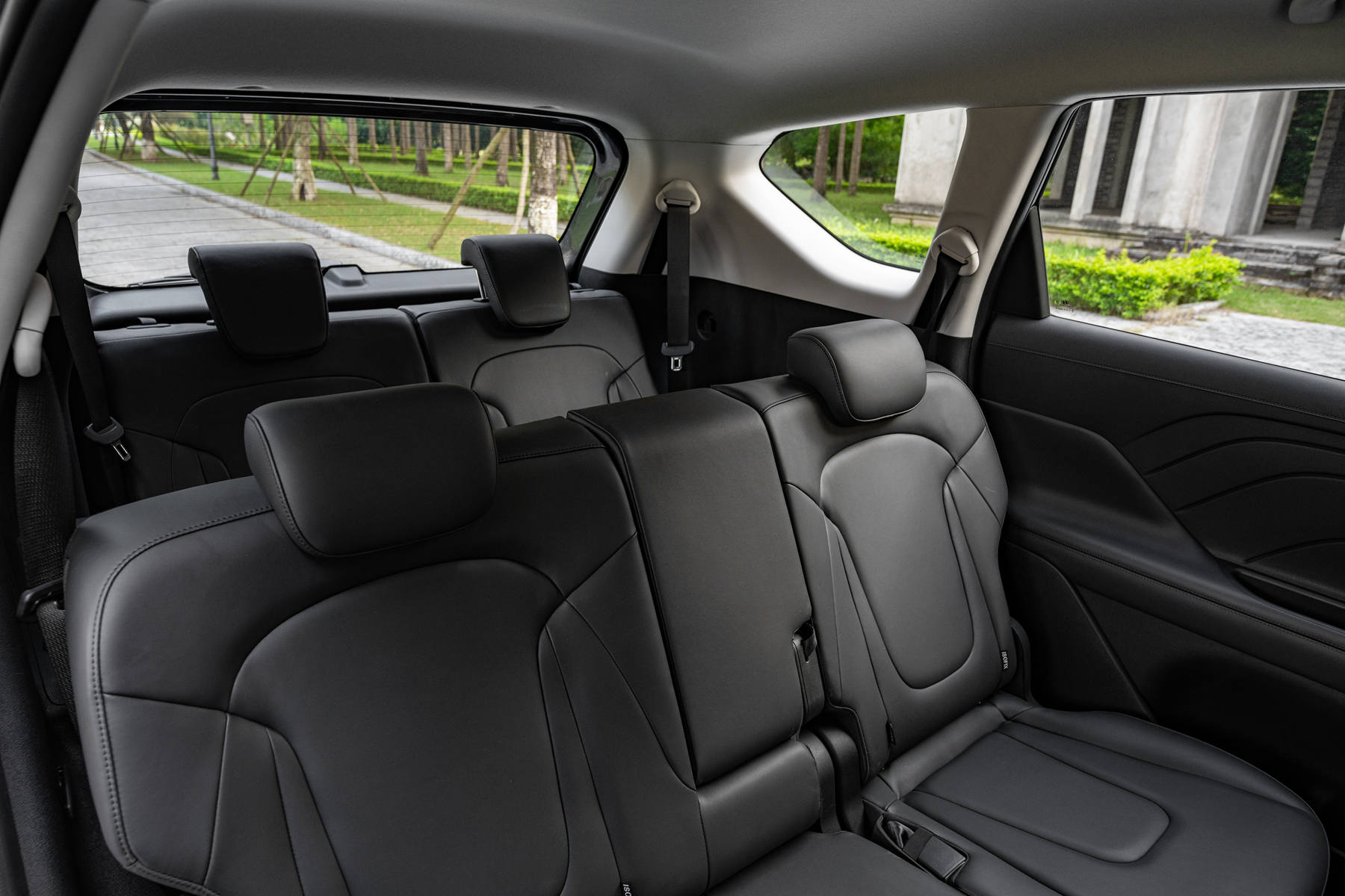 hyundai-stargazer-98.jpg