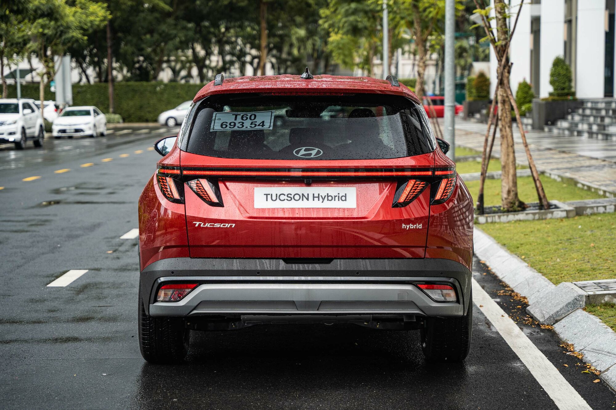 Hyundai-Tucson-Hybrid (20).jpg