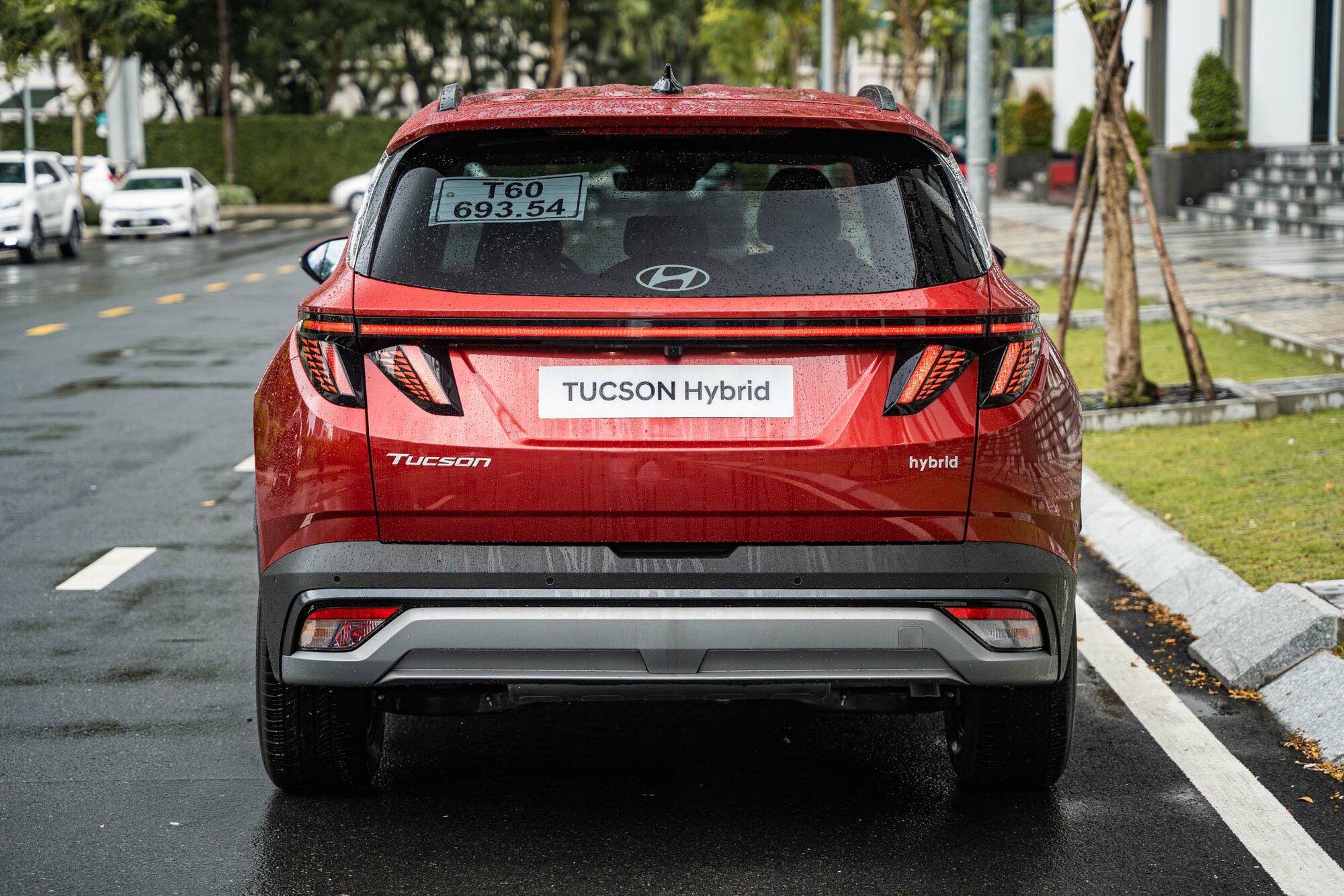 Hyundai-Tucson-Hybrid (6).jpg