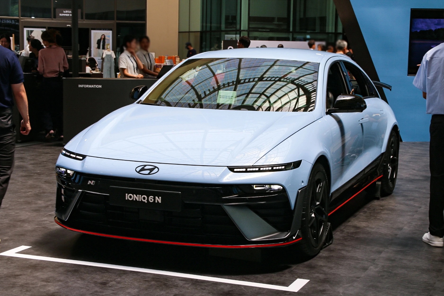 Hyundai_Ioniq_6_N.jpg
