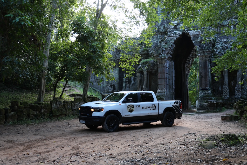 Indochina Rally Jeep Ram 3.JPG