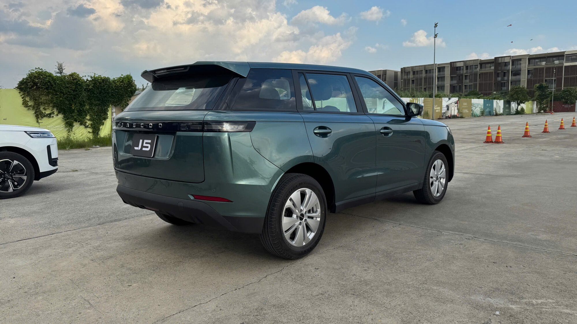 Jaecoo J5 thuần xăng (9).jpg