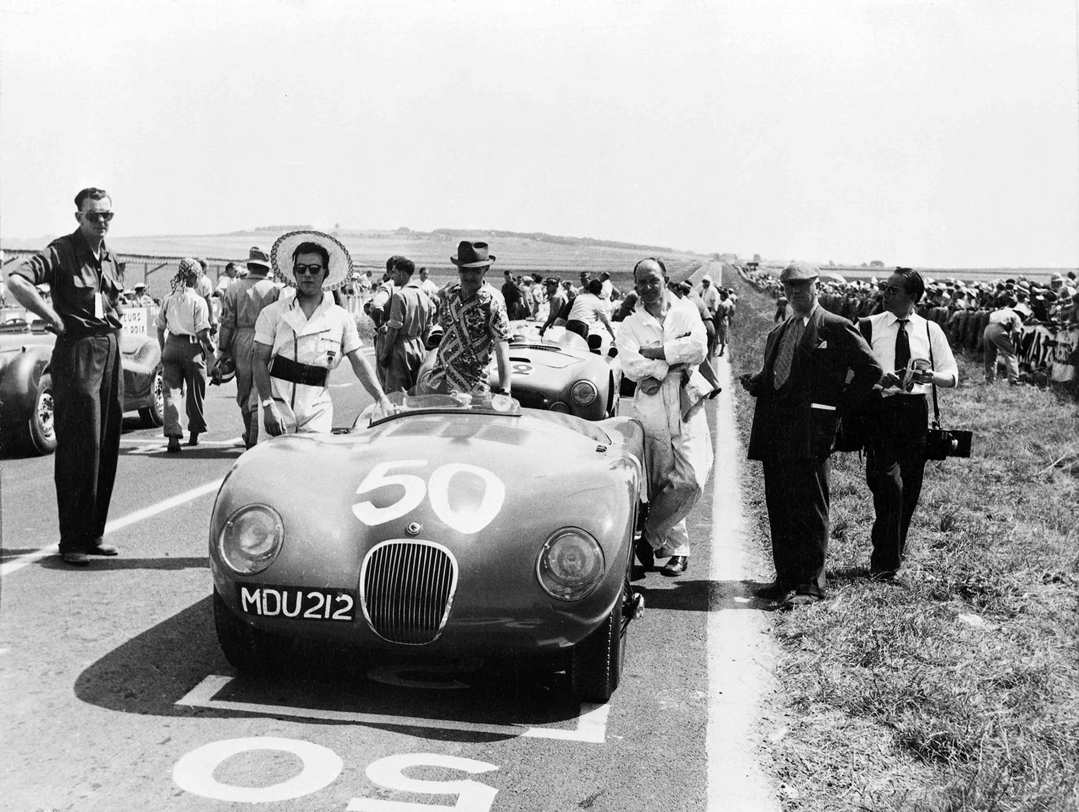 Jaguar C-Type (7).JPG