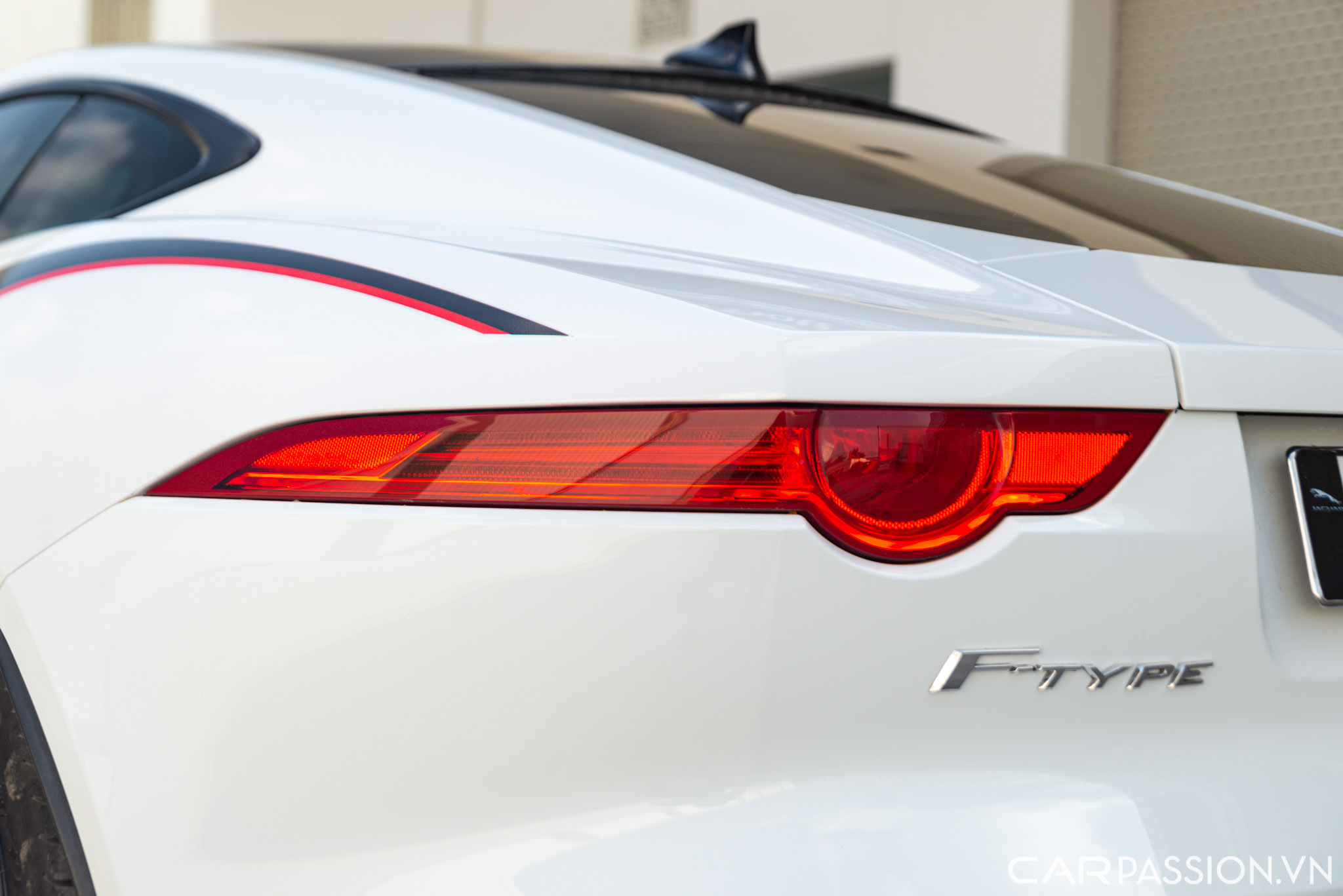 Jaguar F-Type S (16).jpg