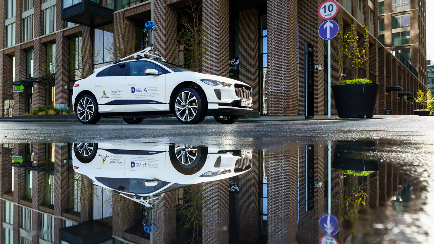 Jaguar-Land-Rover-cùng-Google-đo-chất-lượng-không-khí-với-xe-điện-I-Pace (1).jpg