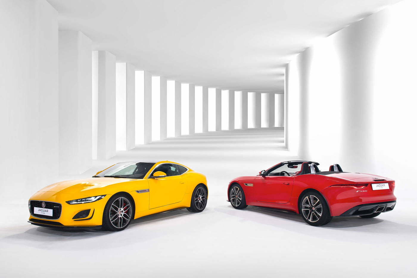 jaguar_ftype2021_vn_01.jpg