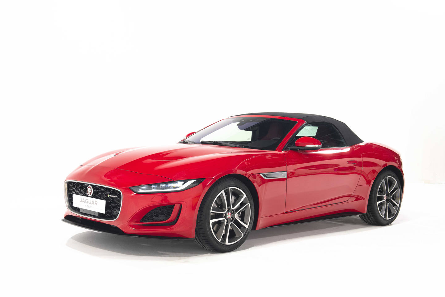 jaguar_ftype2021_vn_08.jpg