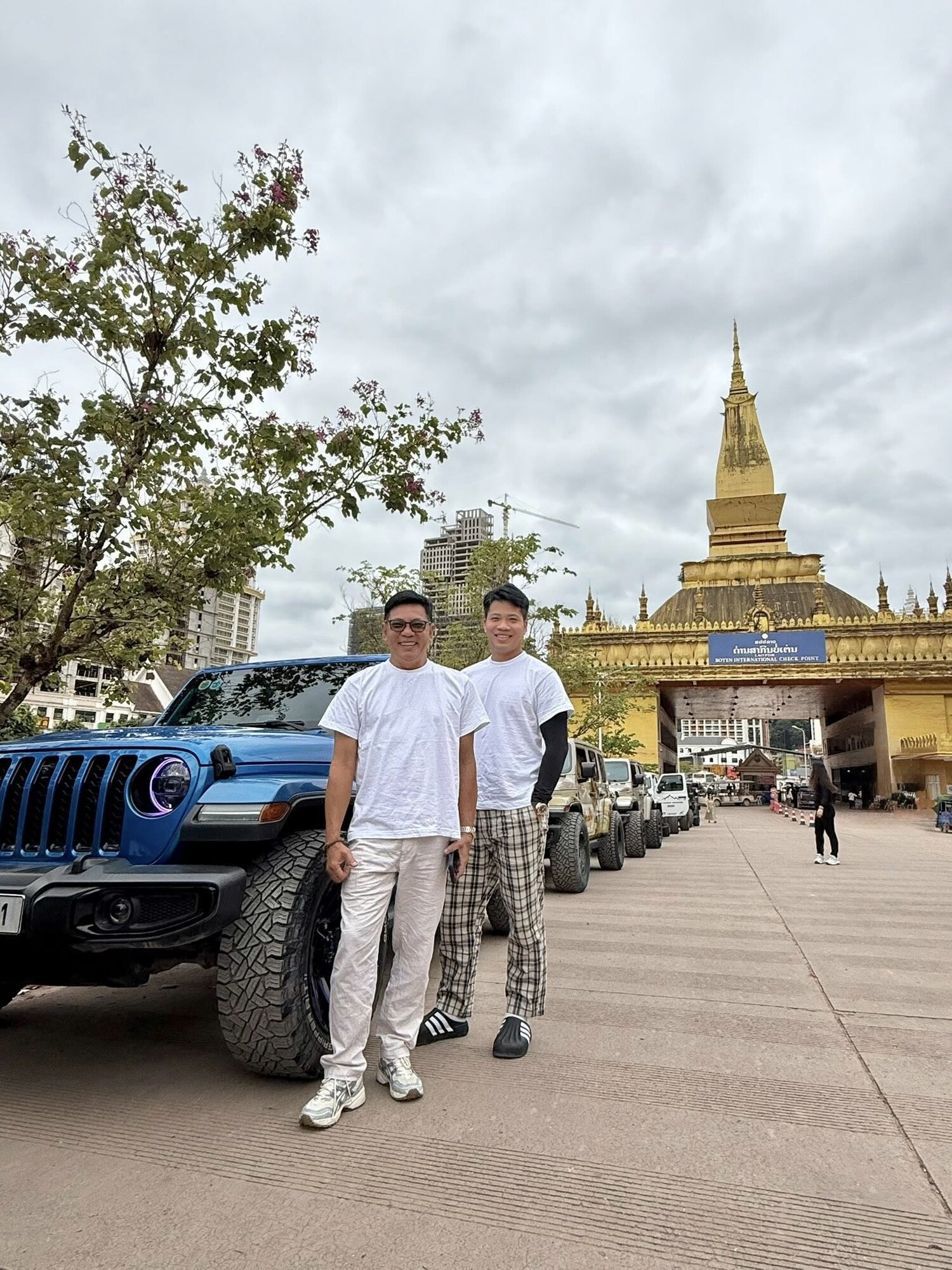 Jeep Everest Adventure anh-11.jpg