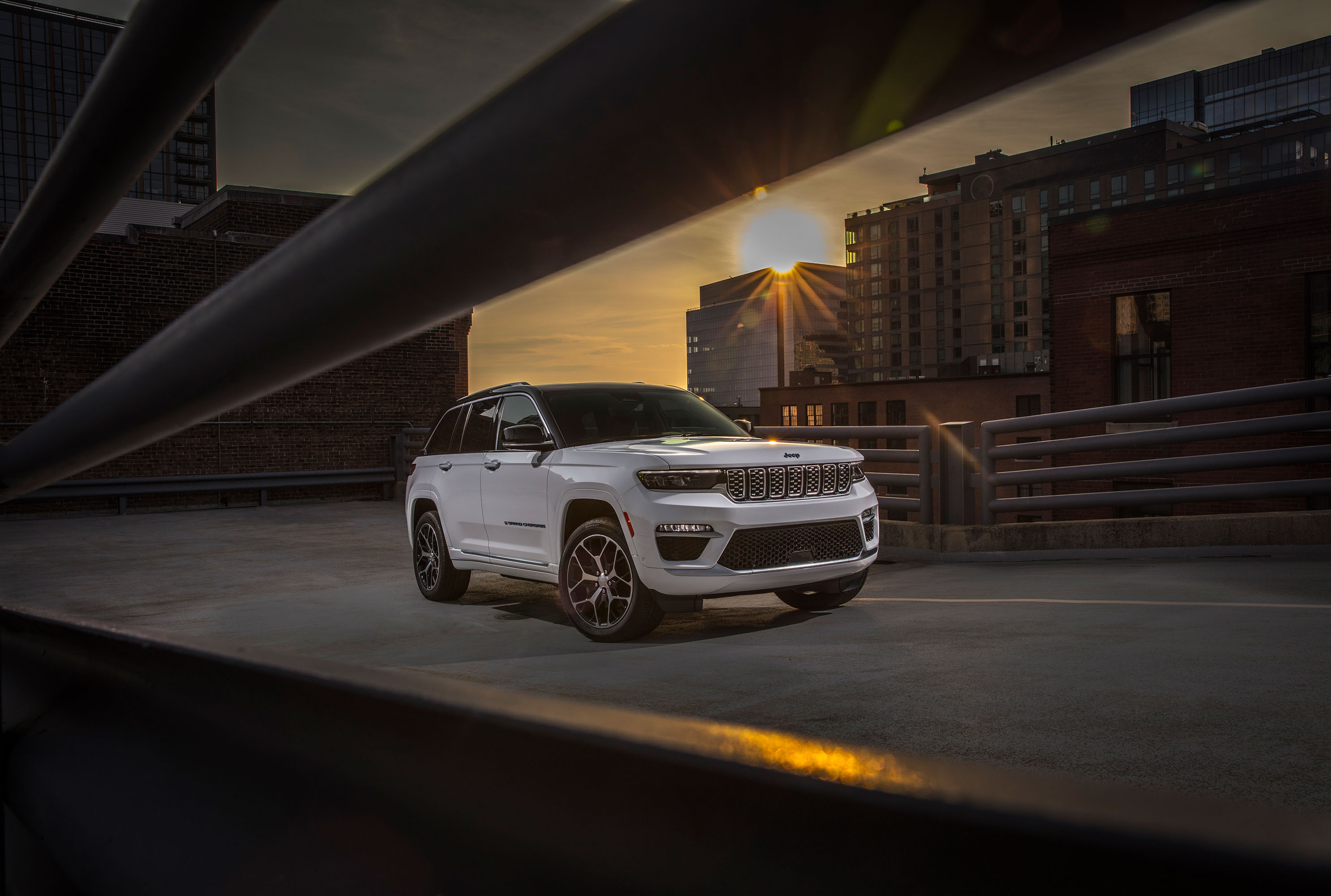 jeep-Grand-Cherokee-anh-21.jpg