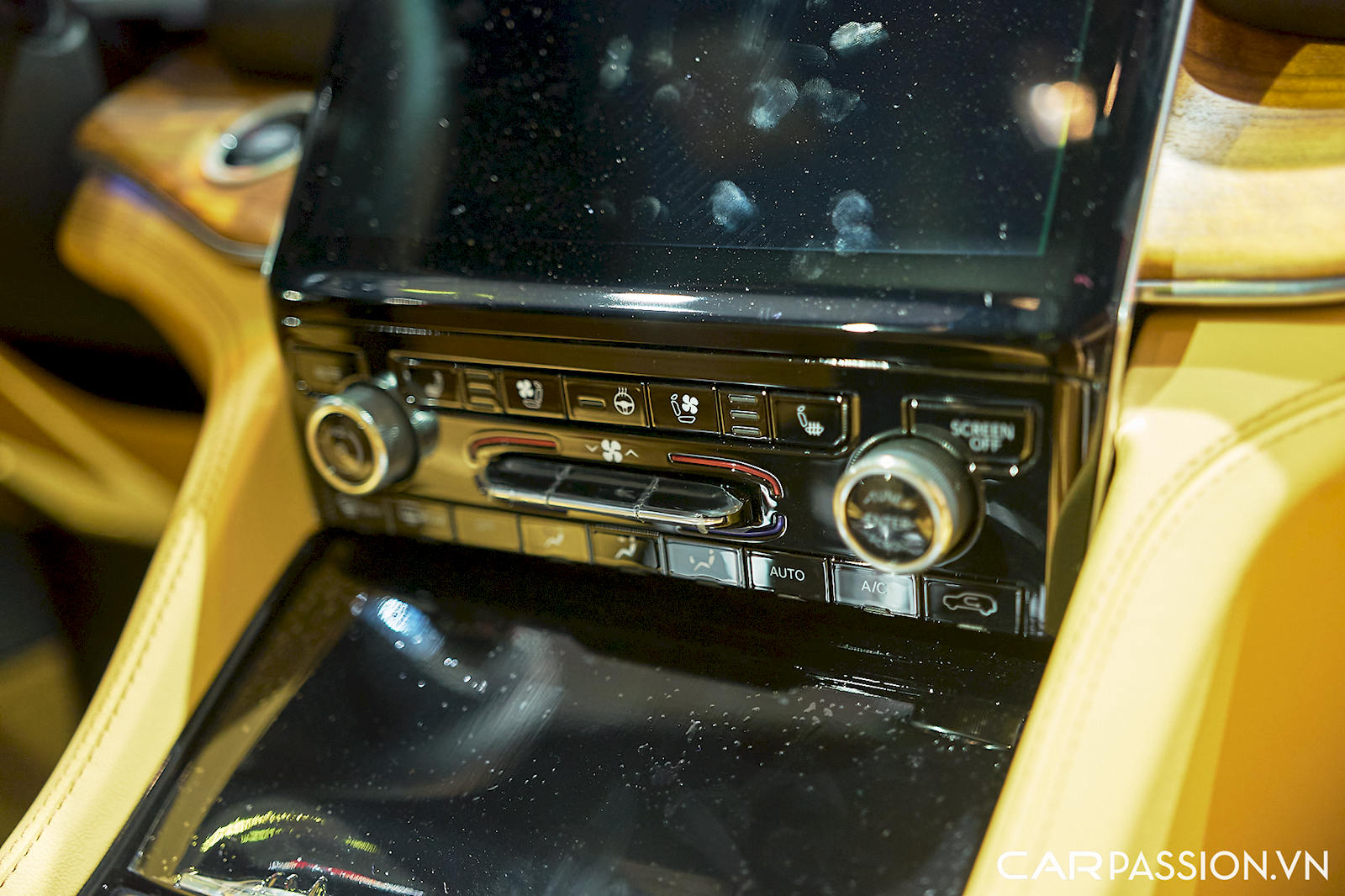 jeep-grandcherokee-l-summit-vms2022-08.jpg