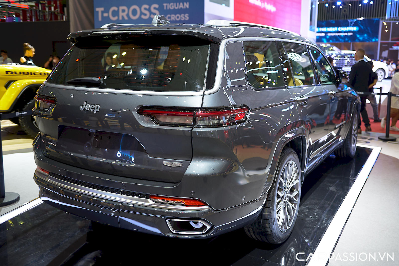 jeep-grandcherokee-l-summit-vms2022-19.jpg